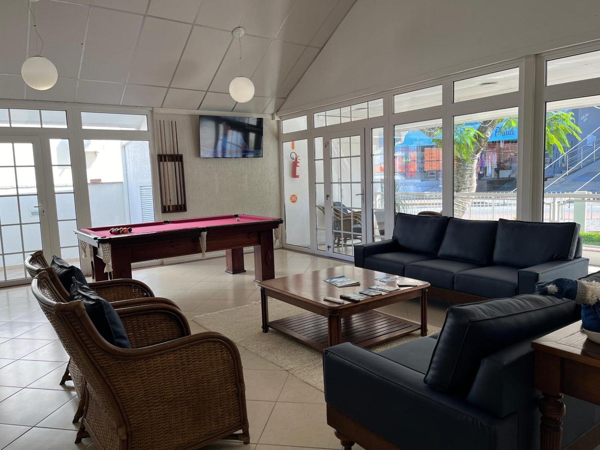 Bombinhas Blue Suites Exteriör bild